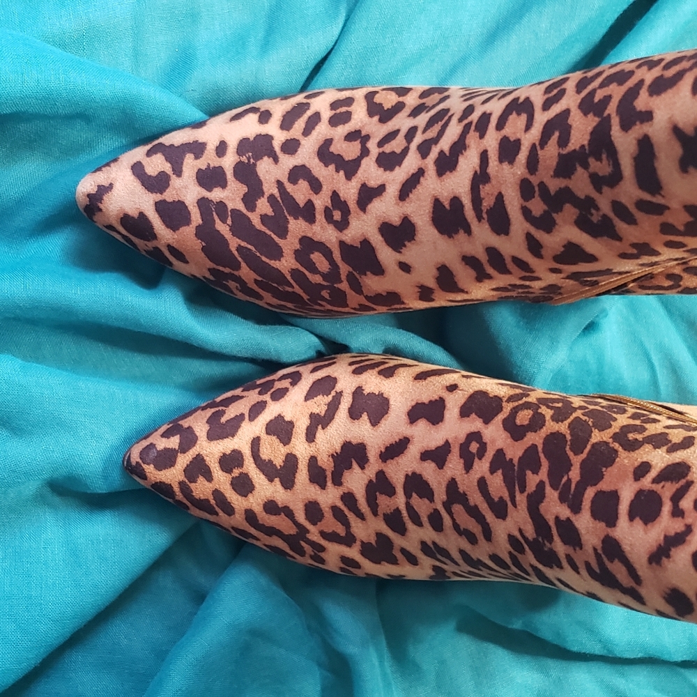 Leopard Print Ankle Boots (Size 7 )